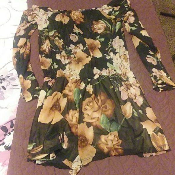 Fashion Nova Other - Romper